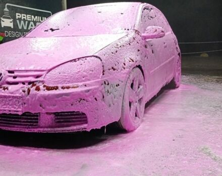 Красный Фольксваген Гольф, объемом двигателя 0 л и пробегом 372 тыс. км за 2500 $, фото 7 на Automoto.ua