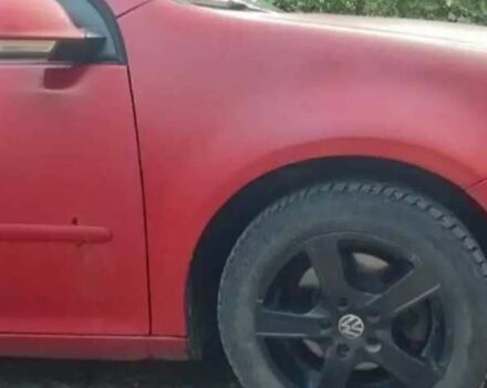 Красный Фольксваген Гольф, объемом двигателя 2 л и пробегом 286 тыс. км за 3950 $, фото 11 на Automoto.ua