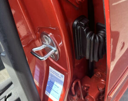 Красный Фольксваген Гольф, объемом двигателя 1.4 л и пробегом 230 тыс. км за 5800 $, фото 7 на Automoto.ua