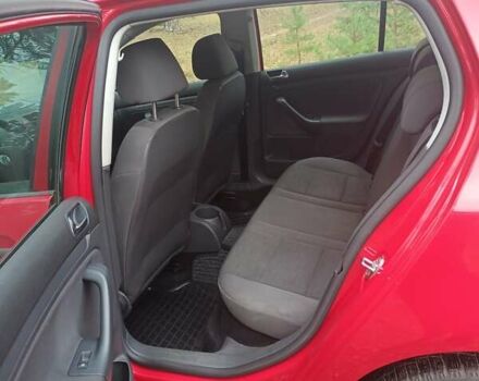 Красный Фольксваген Гольф, объемом двигателя 1.6 л и пробегом 250 тыс. км за 6700 $, фото 8 на Automoto.ua