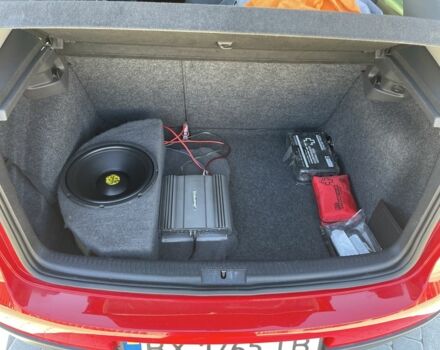 Червоний Фольксваген Гольф, об'ємом двигуна 1.4 л та пробігом 205 тис. км за 7200 $, фото 6 на Automoto.ua