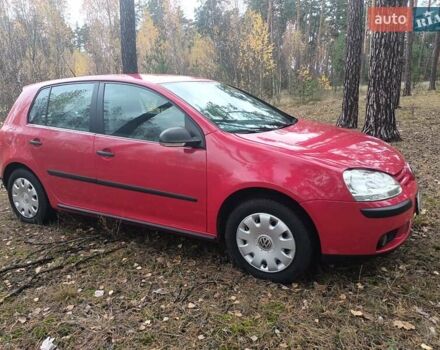 Красный Фольксваген Гольф, объемом двигателя 1.6 л и пробегом 250 тыс. км за 6700 $, фото 2 на Automoto.ua