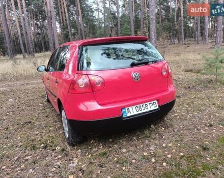Красный Фольксваген Гольф, объемом двигателя 1.6 л и пробегом 250 тыс. км за 6700 $, фото 4 на Automoto.ua