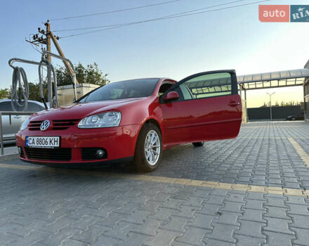 Фольксваген Гольф 2006 в Кропивницком (Кировограде) на Automoto.ua Красный Фольксваген Гольф, объемом двигателя 1.6 л и пробегом 242 тыс. км за 5900 $, фото 21 на Automoto.ua