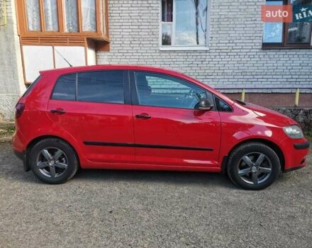 Красный Фольксваген Гольф, объемом двигателя 1.6 л и пробегом 336 тыс. км за 6200 $, фото 3 на Automoto.ua