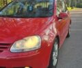 Фольксваген Гольф 2006 у Житомирі на Automoto.ua Червоний Фольксваген Гольф, об'ємом двигуна 2 л та пробігом 337 тис. км за 2757 $, фото 10 на Automoto.ua