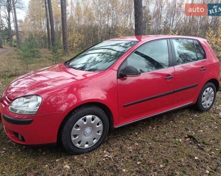 Красный Фольксваген Гольф, объемом двигателя 1.6 л и пробегом 250 тыс. км за 6700 $, фото 3 на Automoto.ua