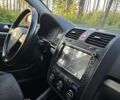 Фольксваген Гольф 2006 у Житомирі на Automoto.ua Червоний Фольксваген Гольф, об'ємом двигуна 2 л та пробігом 337 тис. км за 2757 $, фото 19 на Automoto.ua