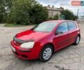 Красный Фольксваген Гольф, объемом двигателя 1.39 л и пробегом 226 тыс. км за 5200 $, фото 1 на Automoto.ua