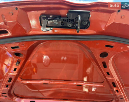 Красный Фольксваген Гольф, объемом двигателя 1.4 л и пробегом 230 тыс. км за 5800 $, фото 4 на Automoto.ua