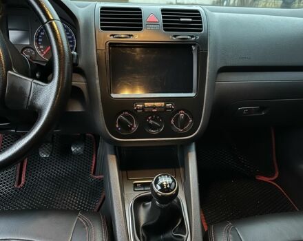 Червоний Фольксваген Гольф, об'ємом двигуна 1.9 л та пробігом 425 тис. км за 5450 $, фото 12 на Automoto.ua