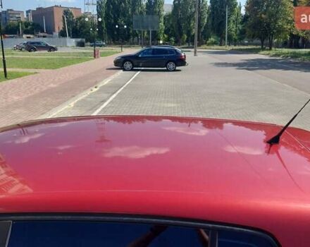 Красный Фольксваген Гольф, объемом двигателя 2 л и пробегом 316 тыс. км за 5000 $, фото 38 на Automoto.ua