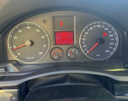 Красный Фольксваген Гольф, объемом двигателя 1.4 л и пробегом 248 тыс. км за 2500 $, фото 16 на Automoto.ua