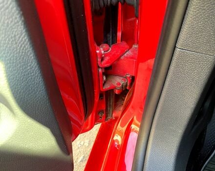 Красный Фольксваген Гольф, объемом двигателя 1.4 л и пробегом 280 тыс. км за 4800 $, фото 12 на Automoto.ua