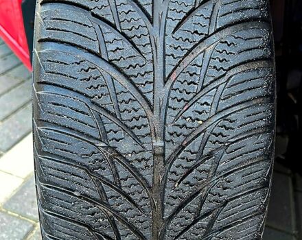 Красный Фольксваген Гольф, объемом двигателя 1.6 л и пробегом 221 тыс. км за 5999 $, фото 13 на Automoto.ua