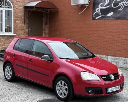 Красный Фольксваген Гольф, объемом двигателя 1.6 л и пробегом 284 тыс. км за 6300 $, фото 2 на Automoto.ua