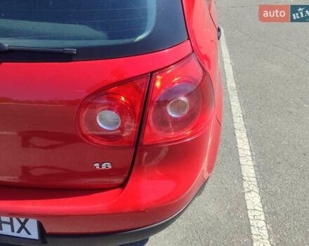 Червоний Фольксваген Гольф, об'ємом двигуна 1.6 л та пробігом 218 тис. км за 5500 $, фото 9 на Automoto.ua