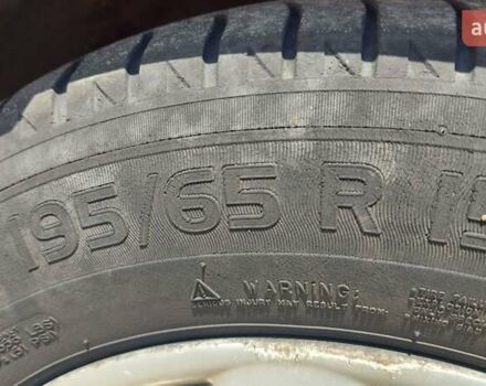 Красный Фольксваген Гольф, объемом двигателя 2 л и пробегом 316 тыс. км за 5000 $, фото 33 на Automoto.ua