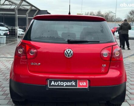 Красный Фольксваген Гольф, объемом двигателя 1.6 л и пробегом 296 тыс. км за 5990 $, фото 3 на Automoto.ua