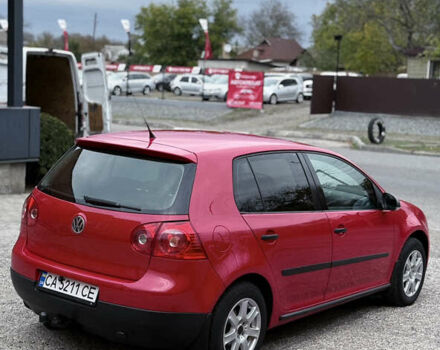 Красный Фольксваген Гольф, объемом двигателя 1.6 л и пробегом 287 тыс. км за 6200 $, фото 3 на Automoto.ua