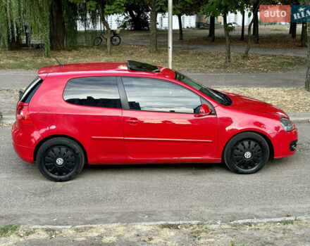 Красный Фольксваген Гольф, объемом двигателя 1.4 л и пробегом 221 тыс. км за 5599 $, фото 7 на Automoto.ua