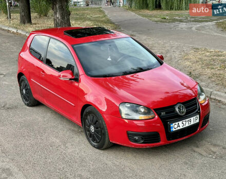 Красный Фольксваген Гольф, объемом двигателя 1.4 л и пробегом 221 тыс. км за 5599 $, фото 8 на Automoto.ua