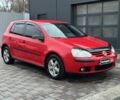 Красный Фольксваген Гольф, объемом двигателя 1.6 л и пробегом 290 тыс. км за 5500 $, фото 1 на Automoto.ua