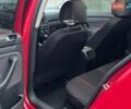 Красный Фольксваген Гольф, объемом двигателя 1.6 л и пробегом 296 тыс. км за 5990 $, фото 8 на Automoto.ua