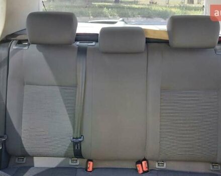 Красный Фольксваген Гольф, объемом двигателя 2 л и пробегом 316 тыс. км за 5000 $, фото 15 на Automoto.ua