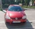 Красный Фольксваген Гольф, объемом двигателя 2 л и пробегом 316 тыс. км за 5000 $, фото 26 на Automoto.ua