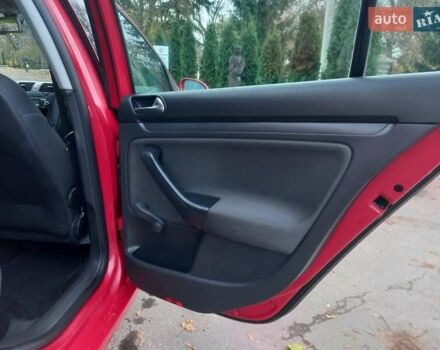Красный Фольксваген Гольф, объемом двигателя 1.39 л и пробегом 205 тыс. км за 5399 $, фото 30 на Automoto.ua