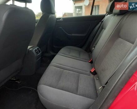 Красный Фольксваген Гольф, объемом двигателя 1.39 л и пробегом 205 тыс. км за 5399 $, фото 35 на Automoto.ua