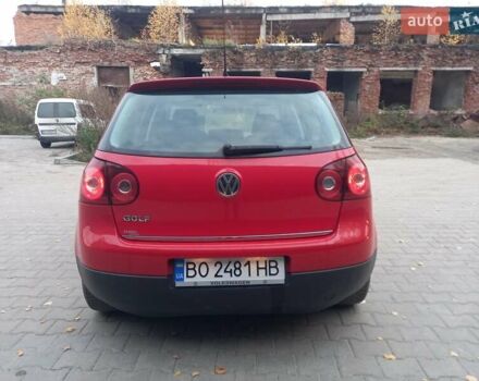 Красный Фольксваген Гольф, объемом двигателя 1.39 л и пробегом 205 тыс. км за 5399 $, фото 15 на Automoto.ua