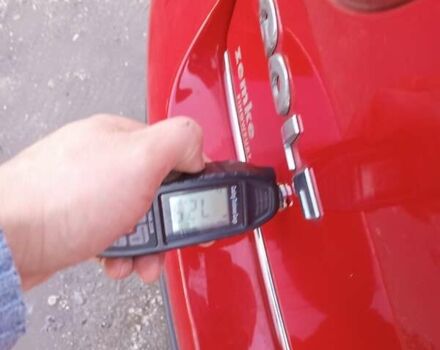 Красный Фольксваген Гольф, объемом двигателя 1.39 л и пробегом 205 тыс. км за 5399 $, фото 97 на Automoto.ua