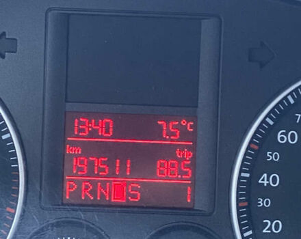 Червоний Фольксваген Гольф, об'ємом двигуна 1.6 л та пробігом 197 тис. км за 7700 $, фото 6 на Automoto.ua