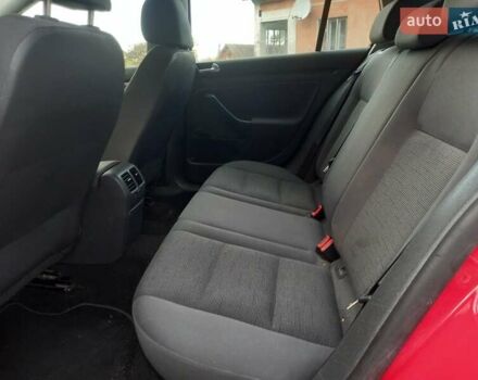 Красный Фольксваген Гольф, объемом двигателя 1.39 л и пробегом 205 тыс. км за 5399 $, фото 37 на Automoto.ua