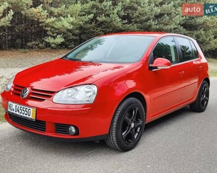 Красный Фольксваген Гольф, объемом двигателя 1.6 л и пробегом 184 тыс. км за 6450 $, фото 6 на Automoto.ua