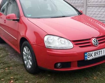 Червоний Фольксваген Гольф, об'ємом двигуна 1.4 л та пробігом 125 тис. км за 5999 $, фото 1 на Automoto.ua