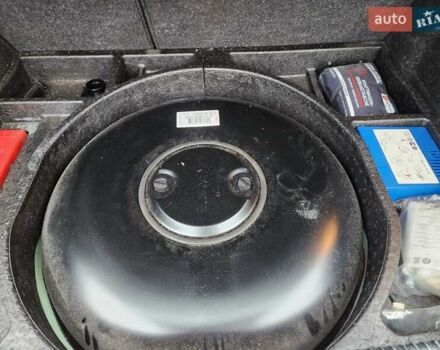 Червоний Фольксваген Гольф, об'ємом двигуна 1.4 л та пробігом 320 тис. км за 5700 $, фото 1 на Automoto.ua