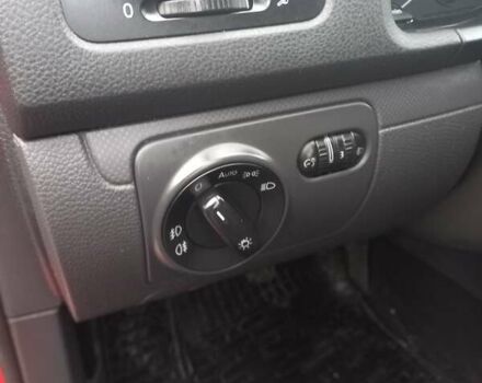 Красный Фольксваген Гольф, объемом двигателя 1.39 л и пробегом 205 тыс. км за 5399 $, фото 36 на Automoto.ua