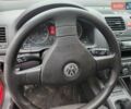Червоний Фольксваген Гольф, об'ємом двигуна 1.4 л та пробігом 320 тис. км за 5700 $, фото 3 на Automoto.ua
