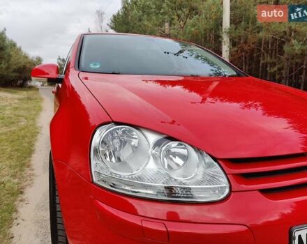 Красный Фольксваген Гольф, объемом двигателя 1.6 л и пробегом 184 тыс. км за 6450 $, фото 24 на Automoto.ua