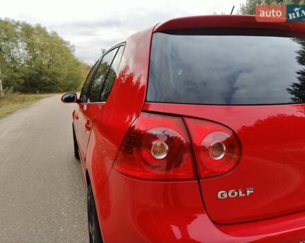 Красный Фольксваген Гольф, объемом двигателя 1.6 л и пробегом 184 тыс. км за 6450 $, фото 26 на Automoto.ua