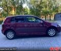 Красный Фольксваген Гольф, объемом двигателя 1.4 л и пробегом 250 тыс. км за 3999 $, фото 3 на Automoto.ua