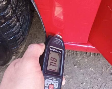 Красный Фольксваген Гольф, объемом двигателя 1.39 л и пробегом 205 тыс. км за 5399 $, фото 101 на Automoto.ua