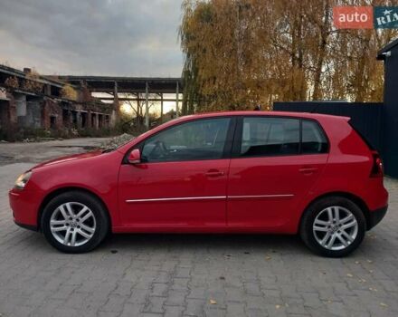 Красный Фольксваген Гольф, объемом двигателя 1.39 л и пробегом 205 тыс. км за 5399 $, фото 11 на Automoto.ua