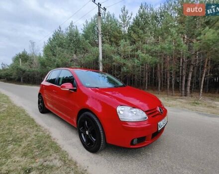 Красный Фольксваген Гольф, объемом двигателя 1.6 л и пробегом 184 тыс. км за 6450 $, фото 16 на Automoto.ua