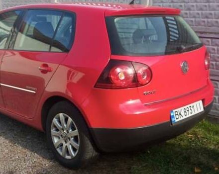 Червоний Фольксваген Гольф, об'ємом двигуна 1.4 л та пробігом 125 тис. км за 5999 $, фото 3 на Automoto.ua