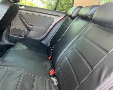 Красный Фольксваген Гольф, объемом двигателя 1.6 л и пробегом 230 тыс. км за 5300 $, фото 7 на Automoto.ua