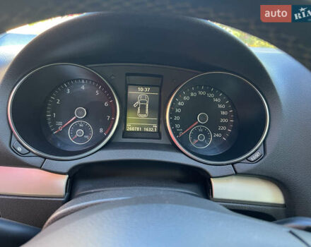 Червоний Фольксваген Гольф, об'ємом двигуна 1.39 л та пробігом 257 тис. км за 7990 $, фото 16 на Automoto.ua